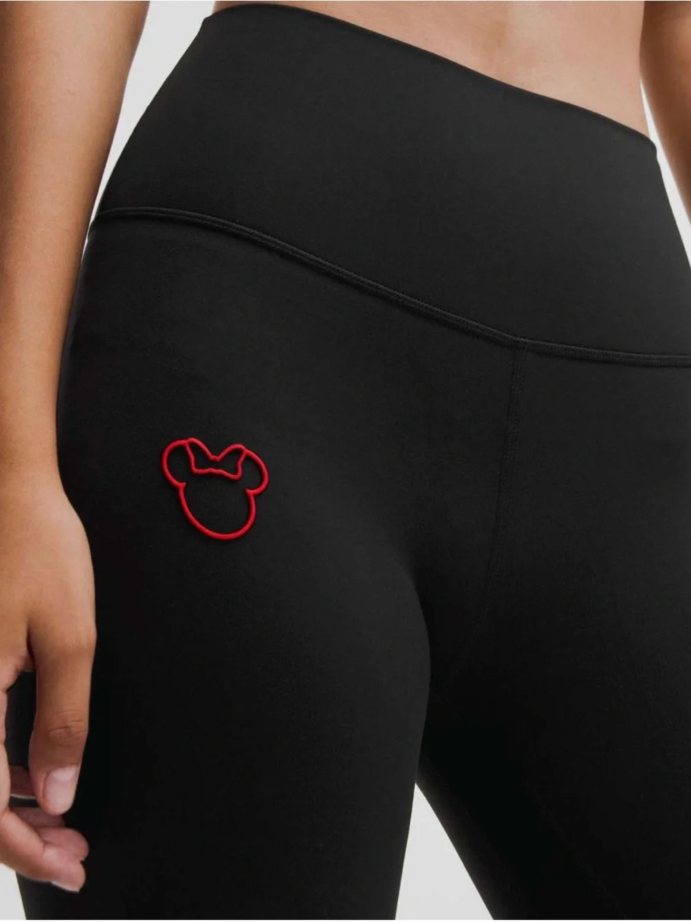 Disney x Lululemon Align High-Rise Leggings in Black - Size 12 - Picture 3 of 11